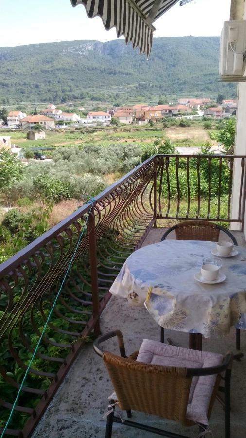 Studio With Balcony Jelsa  Exterior photo